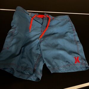 hurley swim trunks size 34